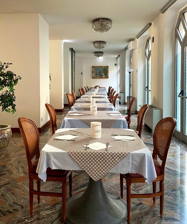Miramonti Hotel Saint Vincent ภายนอก รูปภาพ